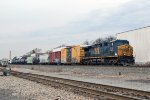 CSX 578 on Q-433